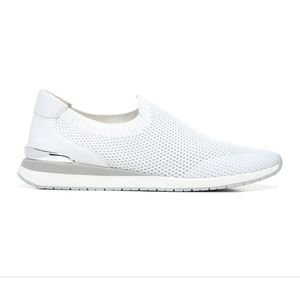 Naturalizer Lafayette white flyknit slip on sneaker 0090